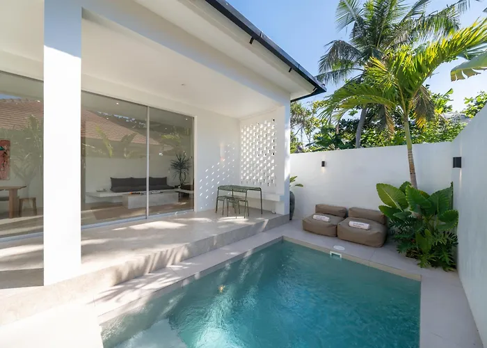 Villa Matahari House *